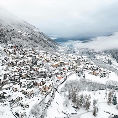 Residenza Albare Aparthotel Marilleva Bagian luar foto